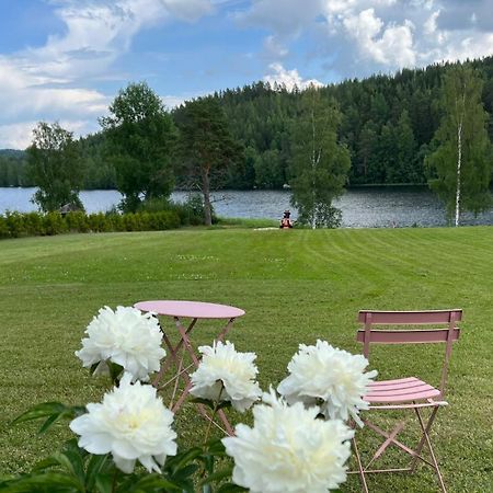 Vanha Koulu Suolahti Exterior foto