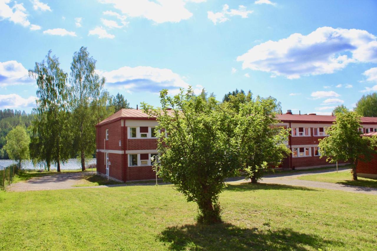 Vanha Koulu Suolahti Exterior foto