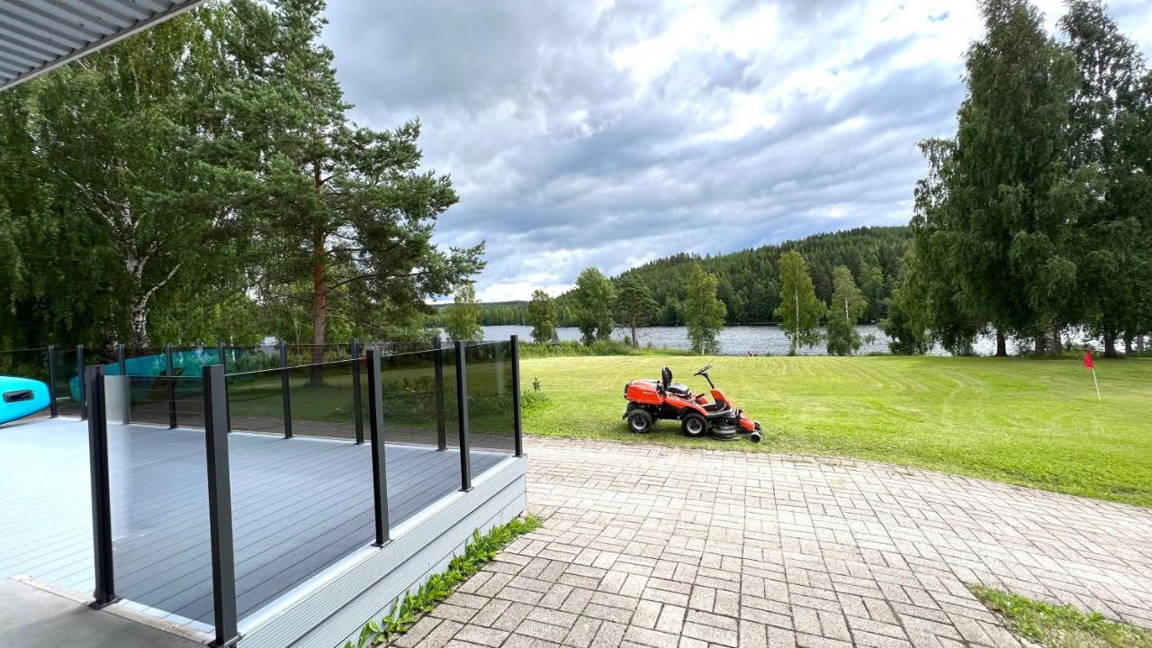 Vanha Koulu Suolahti Exterior foto