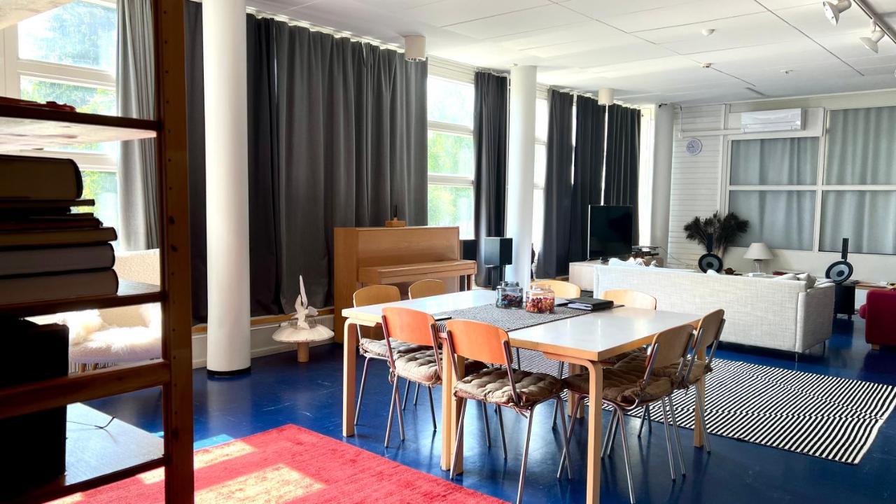 Vanha Koulu Suolahti Exterior foto
